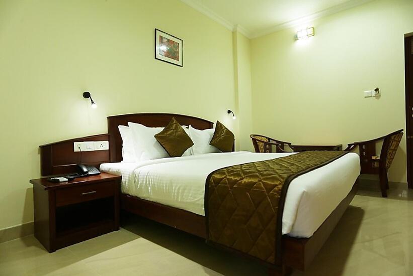 Hotel White City North Paravur 外观 照片