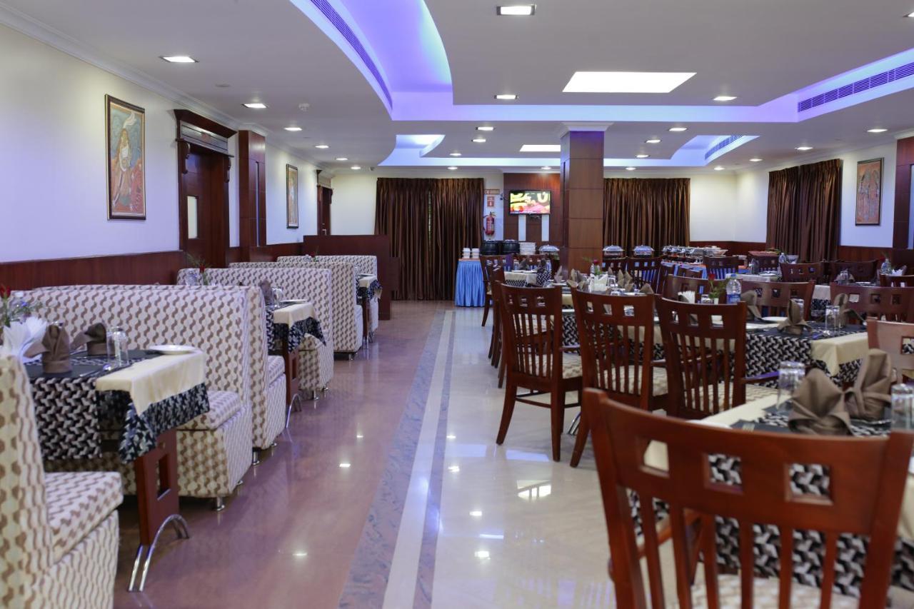 Hotel White City North Paravur 外观 照片